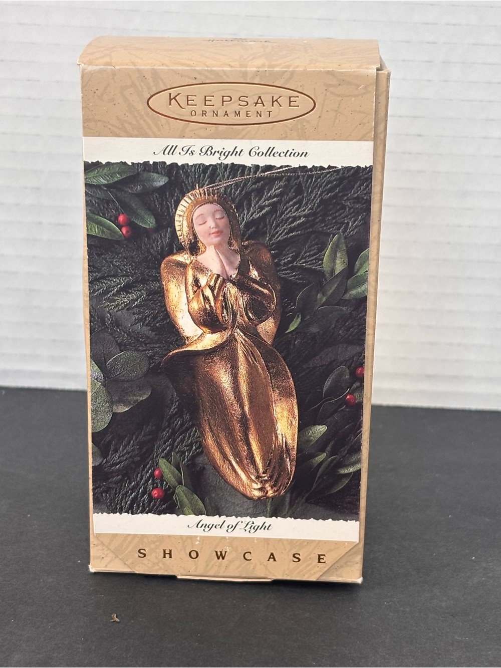 1995 Angel of Light Showcase Hallmark Keepsake Christmas Tree Ornament